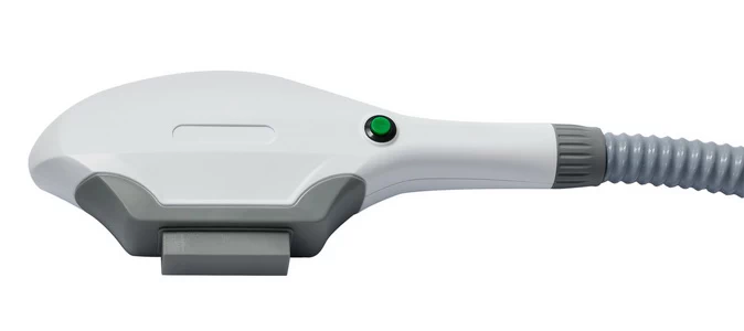 Многофункциональный аппарат для лазерной и SHR‑эпиляции Charmstar S770